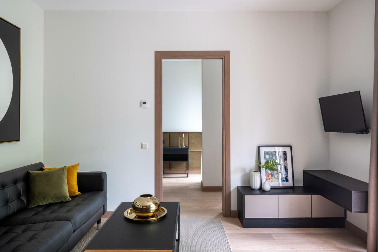 Modern Boutique Apartment In The City Center Druskininkai Buitenkant foto